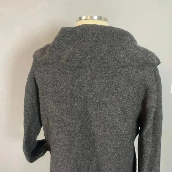 Woolen Deane & White Wool Button Down Grey Cardigan - Picture 5 of 14